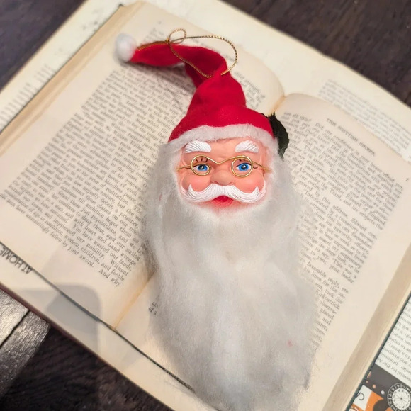 Vintage Red and White Santa Claus Head Ornament - Picture 1 of 7